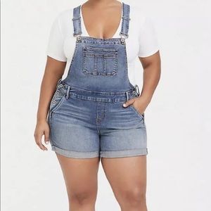 Torrid overall shorts